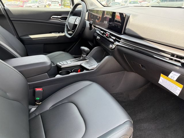 New 2026 Kia Sportage EX FWD image 22