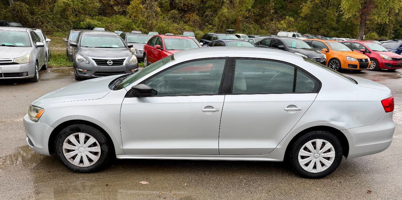 Used 2011 Volkswagen Jetta S image 11