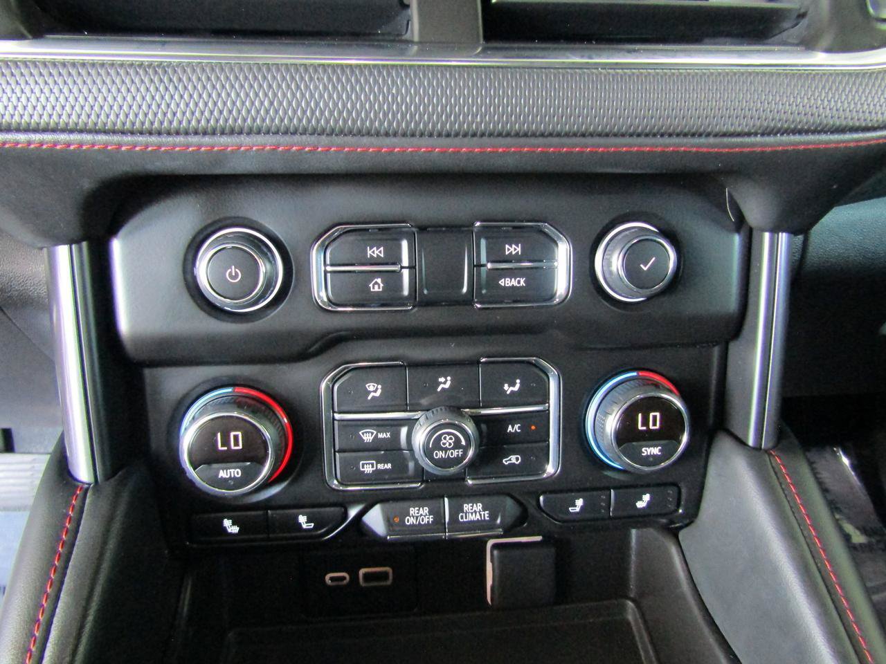 Used 2021 Chevrolet Tahoe RST w/ Luxury Package AWD/4WD image 21