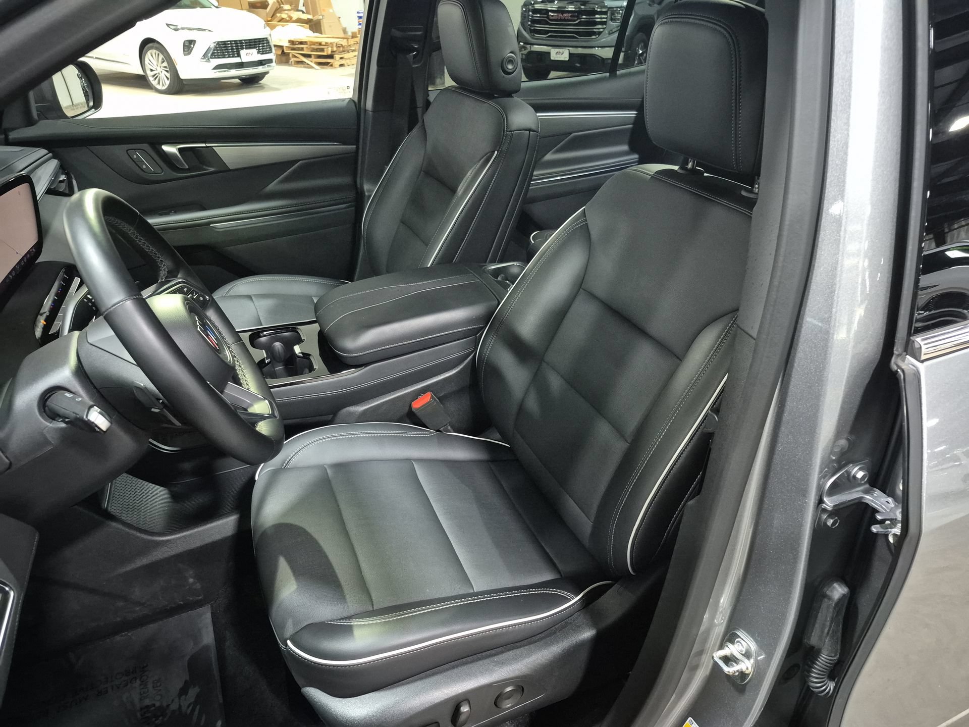 Certified 2025 Buick Enclave Preferred AWD/4WD image 20