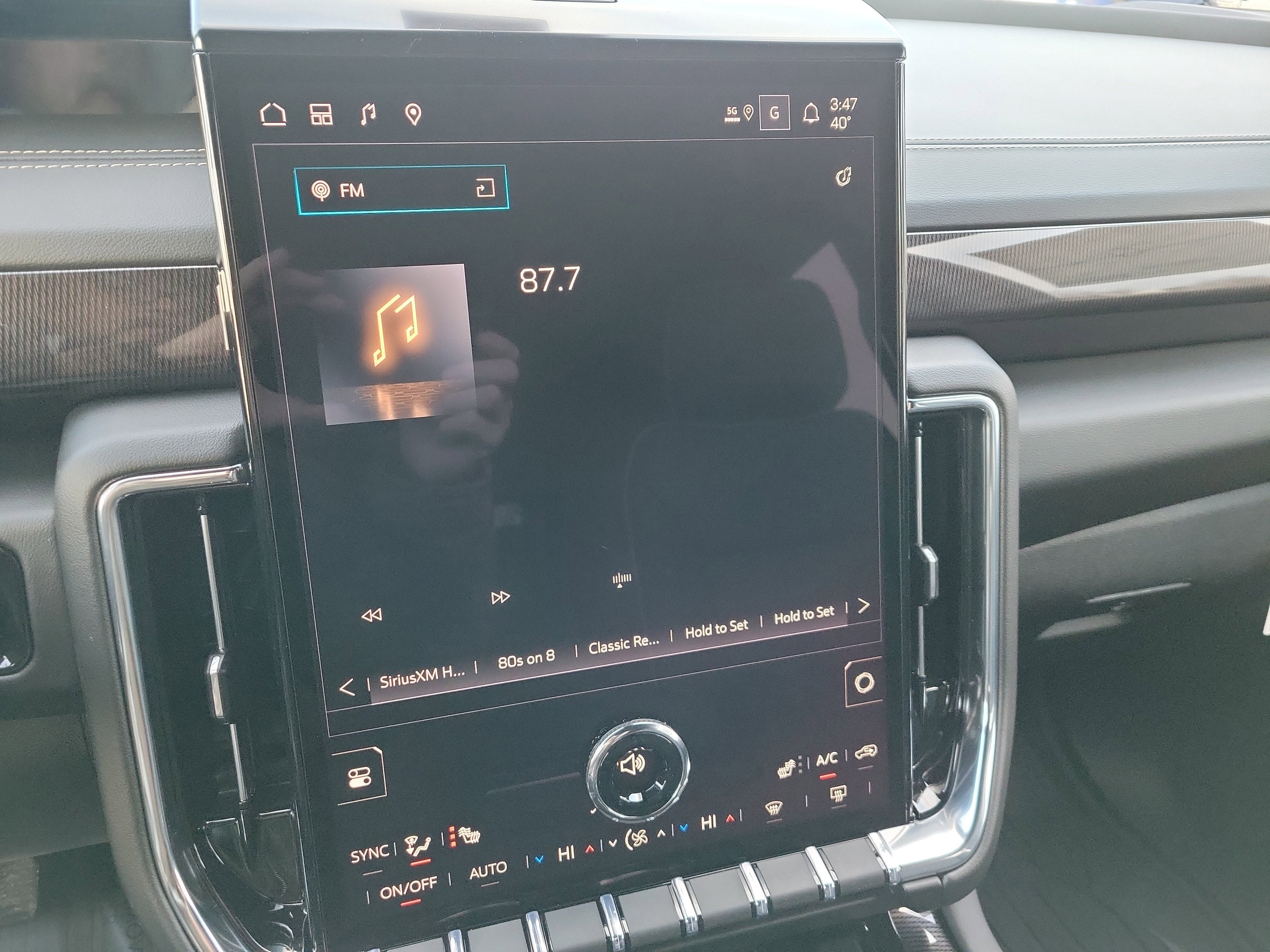 New 2026 GMC Yukon Elevation w/ LPO, Floor Liner Package AWD/4WD image 23