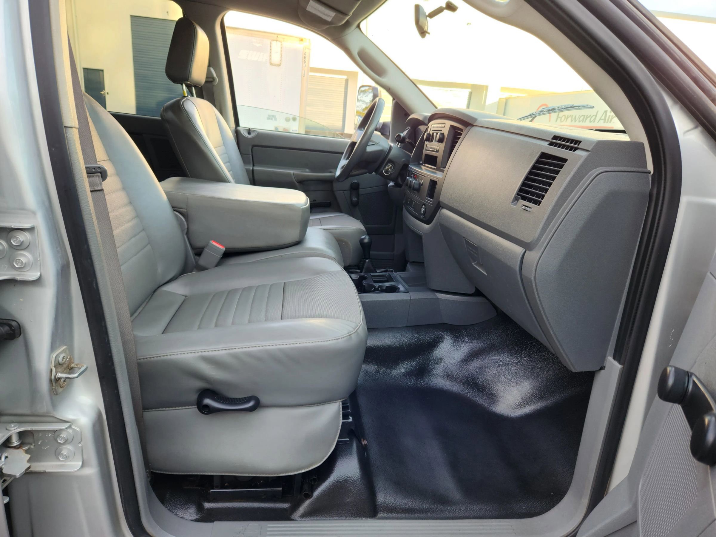 Used 2009 Dodge Ram 2500 Truck ST w/ Trailer Tow Group image 12