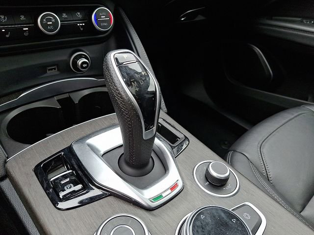 Used 2021 Alfa Romeo Stelvio Ti w/ Active Assist 2 Package TI image 16