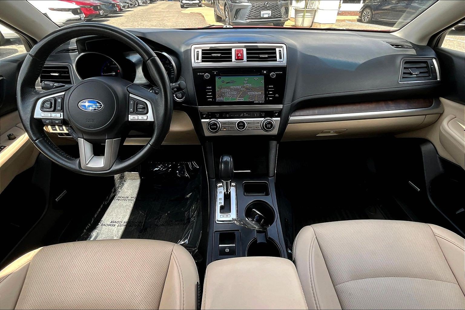 Used 2017 Subaru Outback 2.5i Limited AWD/4WD image 15