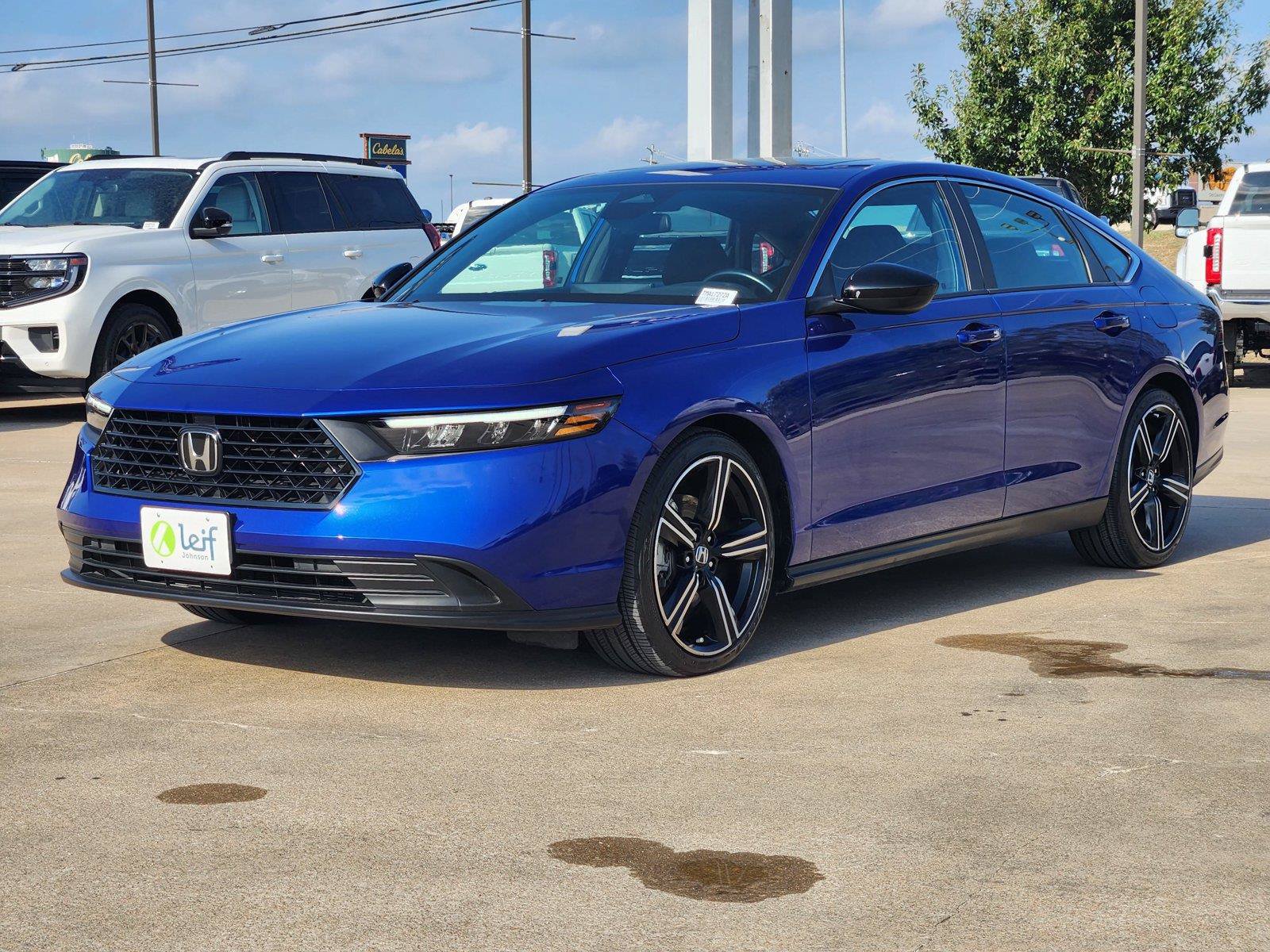 Used 2025 Honda Accord Sport image 3