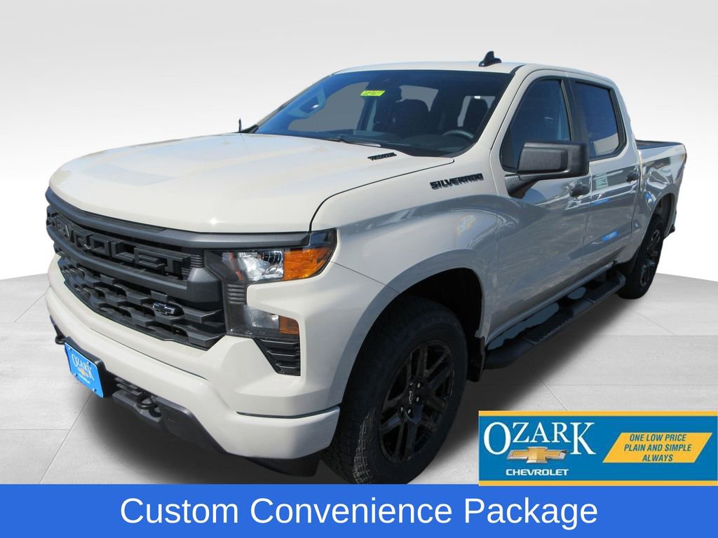 New 2026 Chevrolet Silverado 1500 Custom w/ Turbomax Blackout Package
