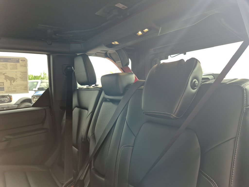 New 2026 Ford Bronco Outer Banks AWD/4WD image 18