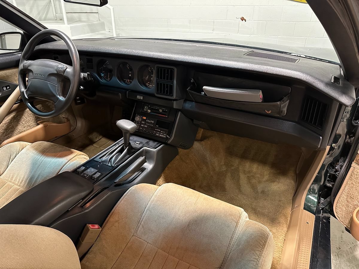 Used 1992 Pontiac Firebird Convertible RWD image 14