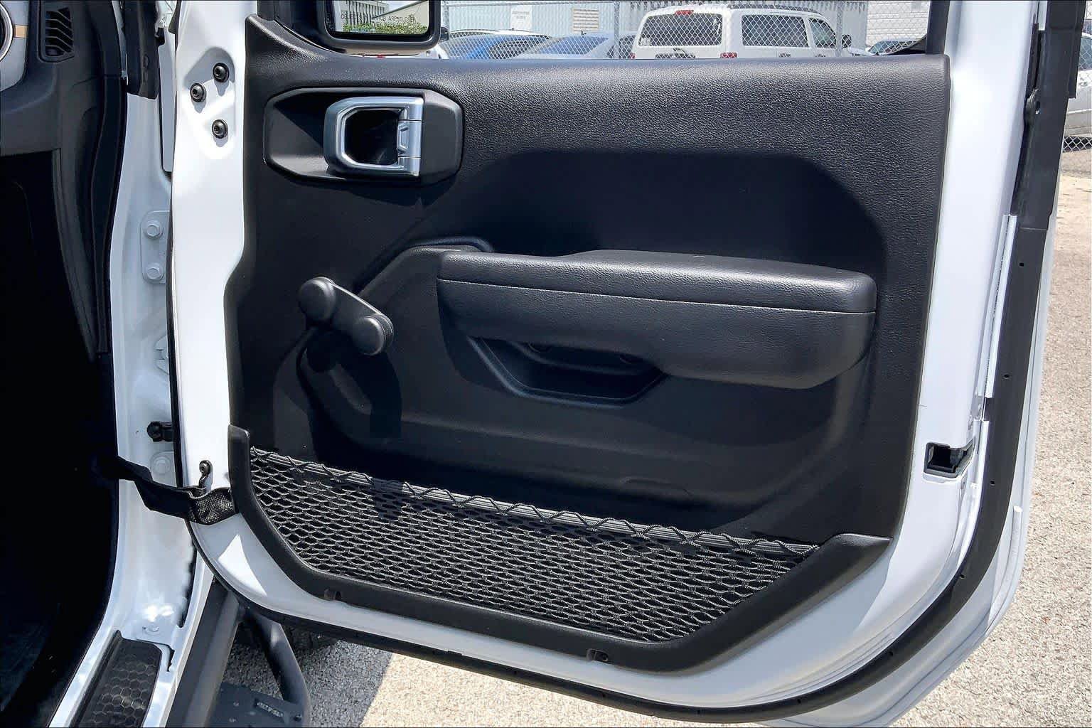 Used 2024 Jeep Wrangler Sport AWD/4WD image 22