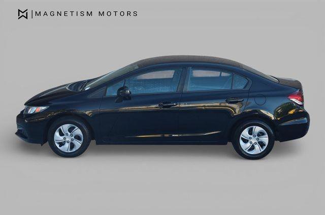 Used 2013 Honda Civic LX image 2