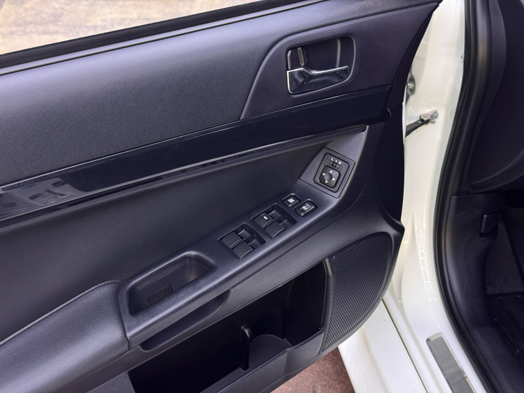 Used 2014 Mitsubishi Lancer Evolution MR AWD/4WD image 17