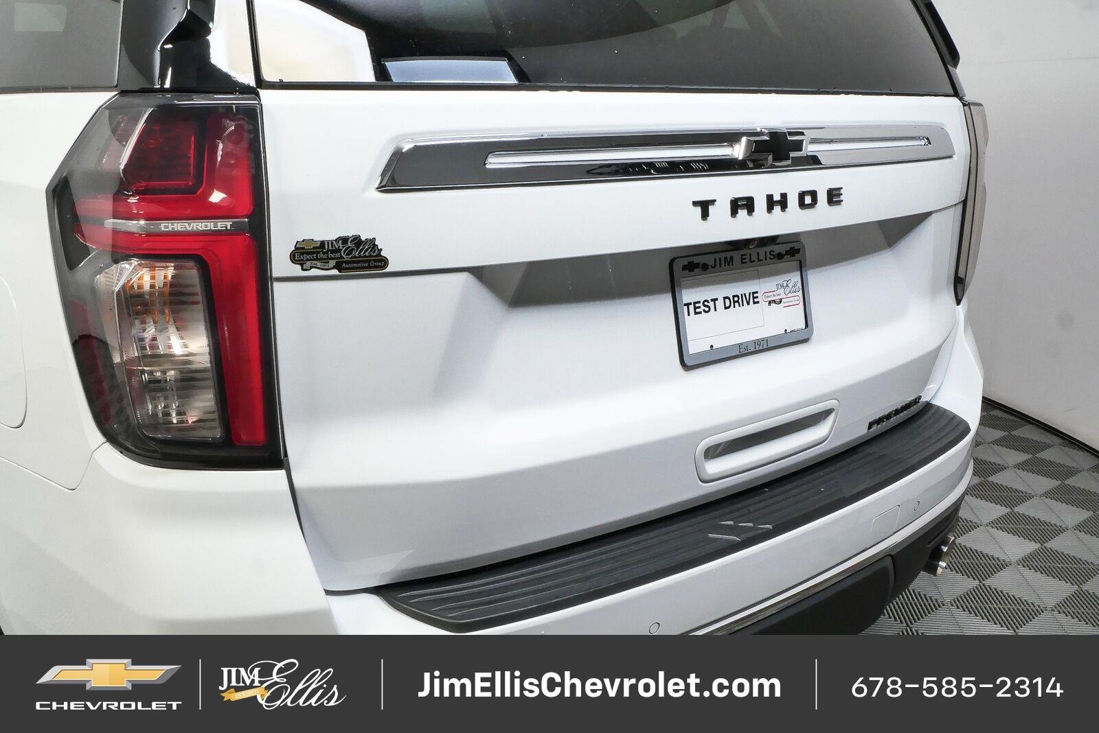 Used 2023 Chevrolet Tahoe Premier w/ Premium Package 2 AWD/4WD image 32