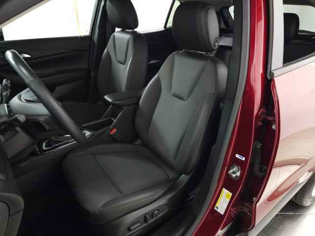 Used 2024 Buick Encore GX Preferred w/ Comfort Package AWD/4WD image 16