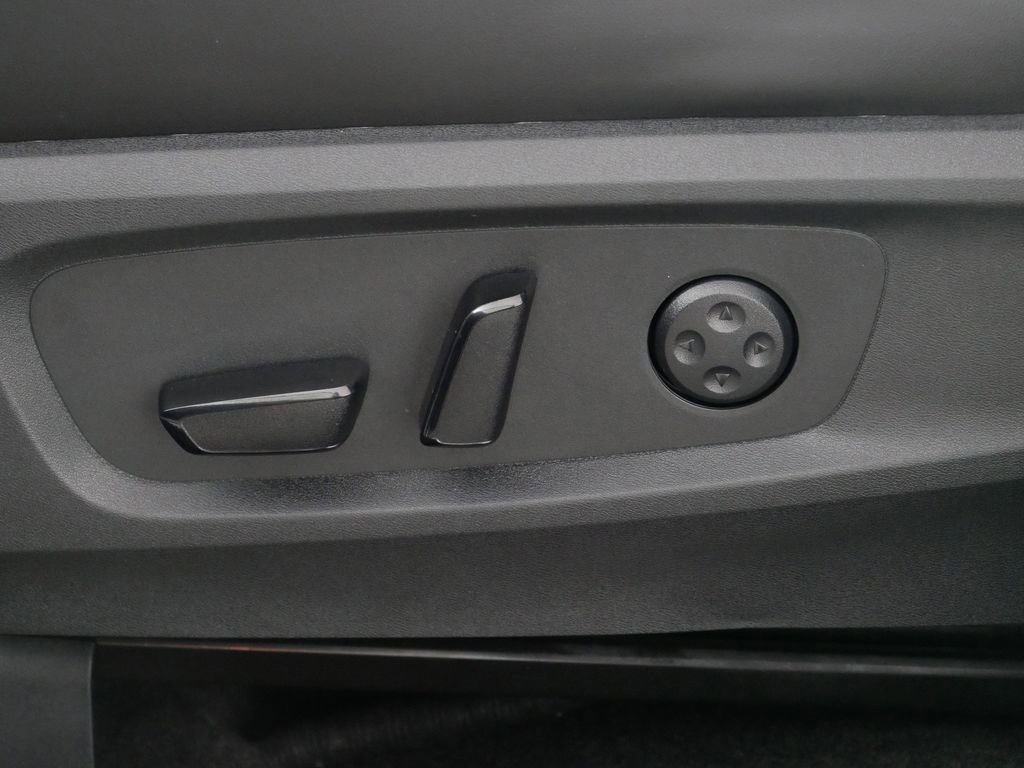 New 2026 INFINITI QX60 Sport w/ Dark Cargo Package image 12