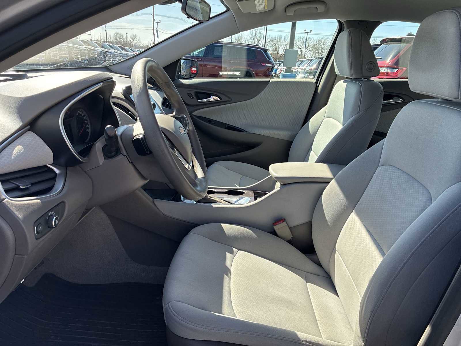 Used 2020 Chevrolet Malibu LS image 13