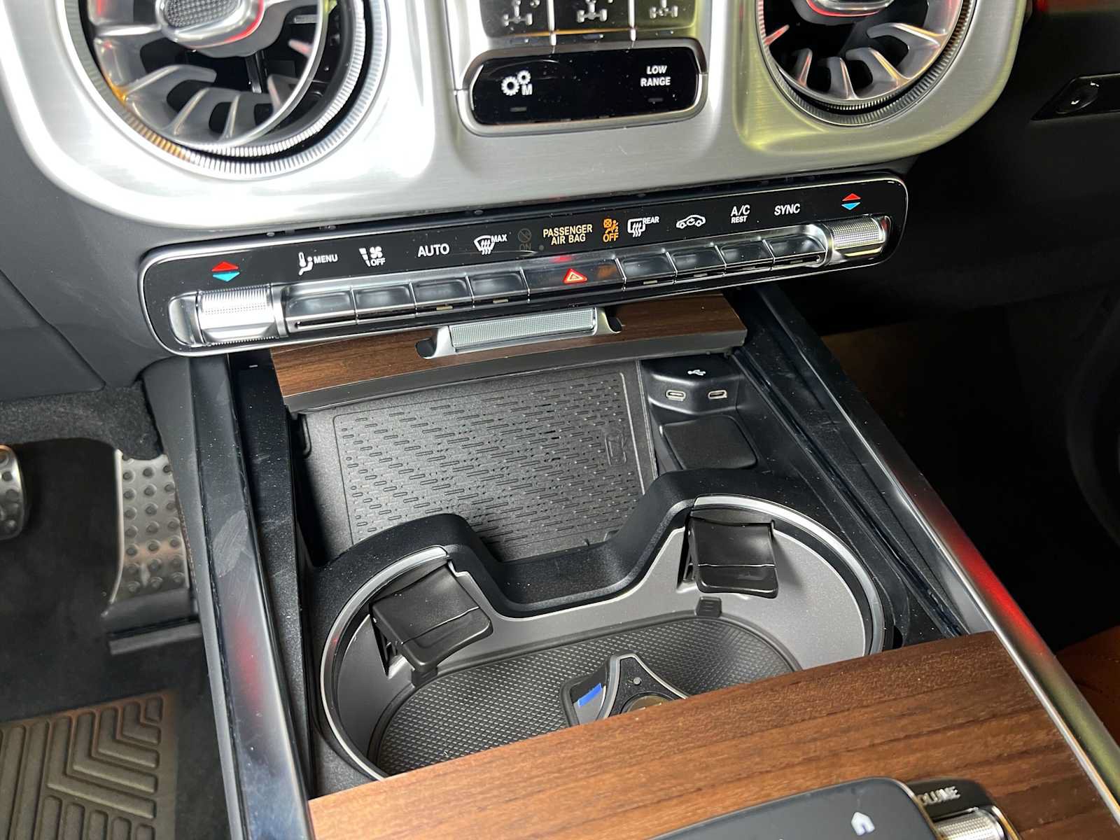 New 2027 Mercedes-Benz G 63 AMG 4MATIC image 36