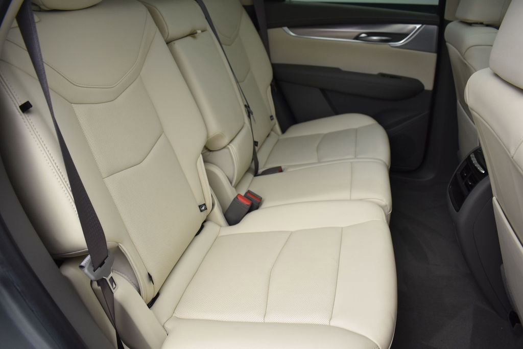 Used 2024 Cadillac XT5 Premium Luxury w/ LPO, Floor Liner Package AWD/4WD image 29