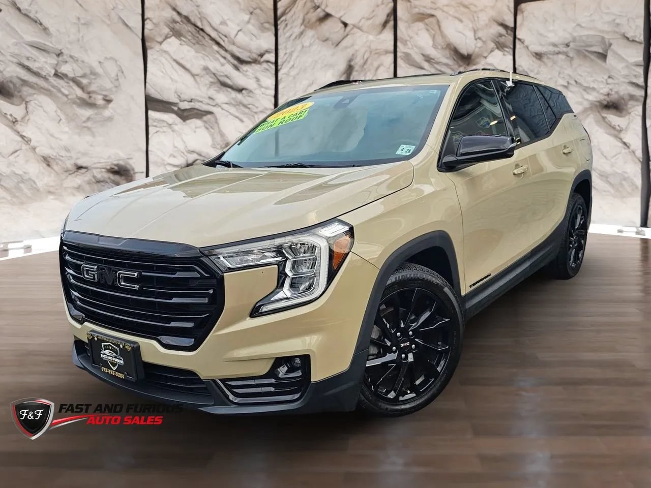 Used 2023 GMC Terrain SLT w/ Elevation Edition FWD image 2