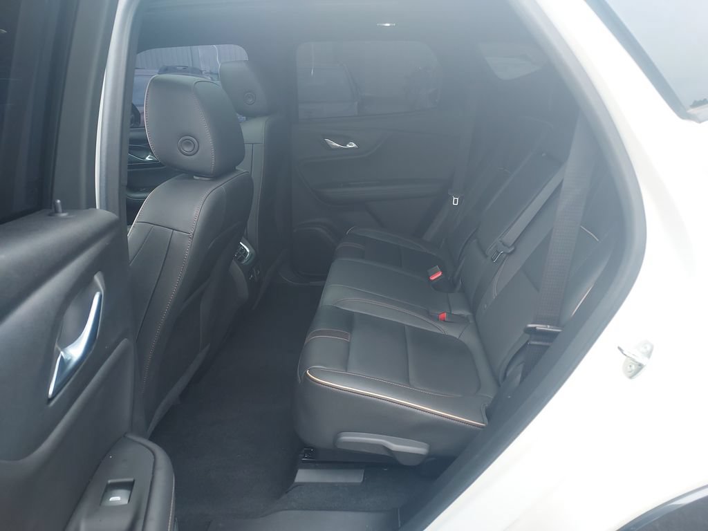 Used 2023 Chevrolet Blazer Premier FWD image 28