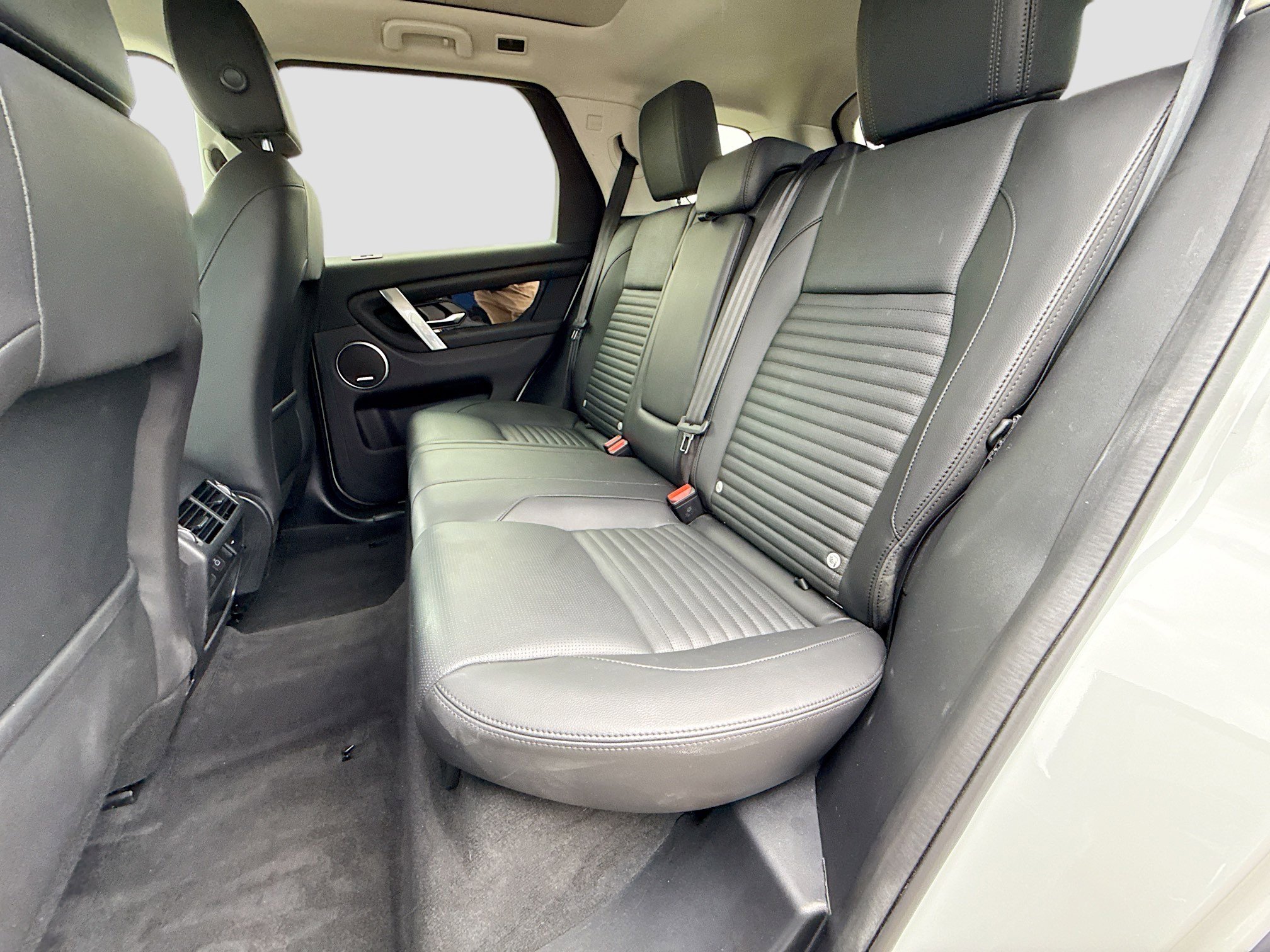 Certified 2025 Land Rover Discovery Sport S image 20