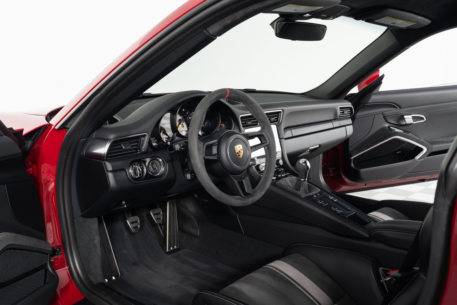 Used 2018 Porsche 911 GT3 w/ Sport Chrono Package image 11