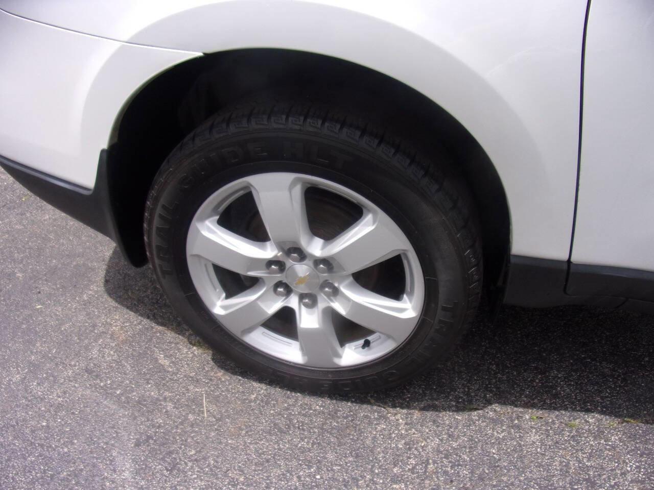 Used 2017 Chevrolet Traverse LT w/ Style and Technology Package image 17