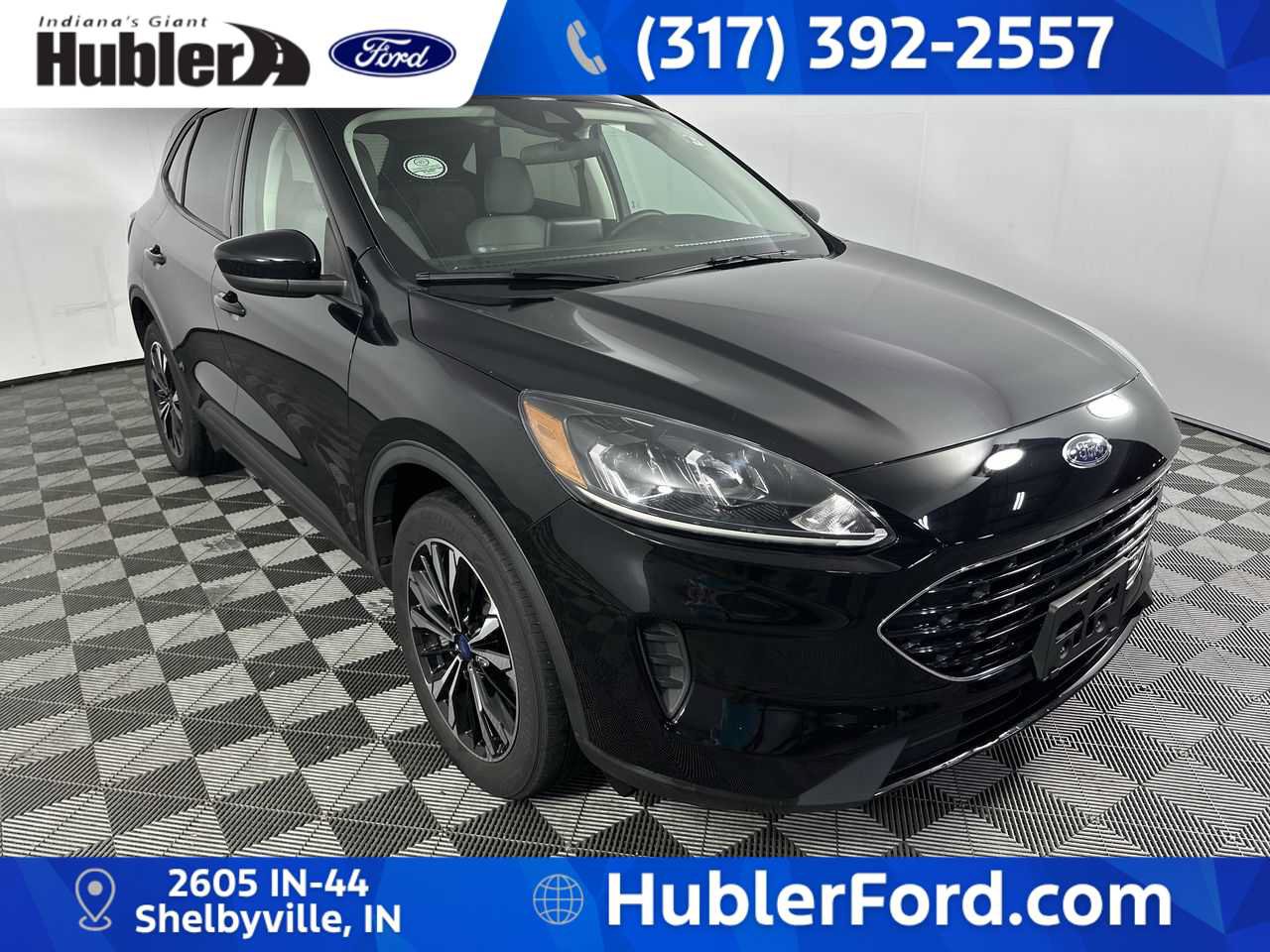 Used 2022 Ford Escape SE w/ SE Sport Appearance Package AWD/4WD image 2