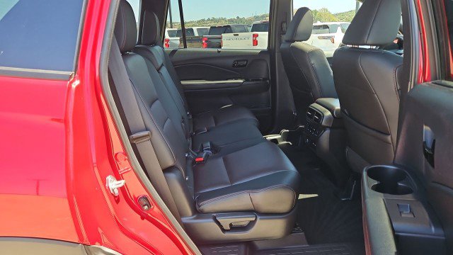 Used 2024 Honda Passport Black Edition image 27