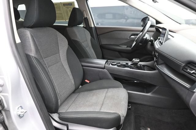 Used 2023 Nissan Rogue SV AWD/4WD image 32
