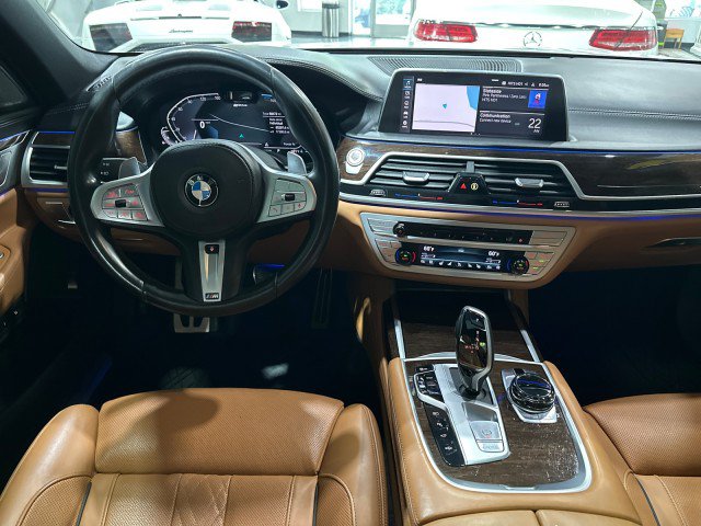 Used 2020 BMW 745e xDrive AWD/4WD image 41