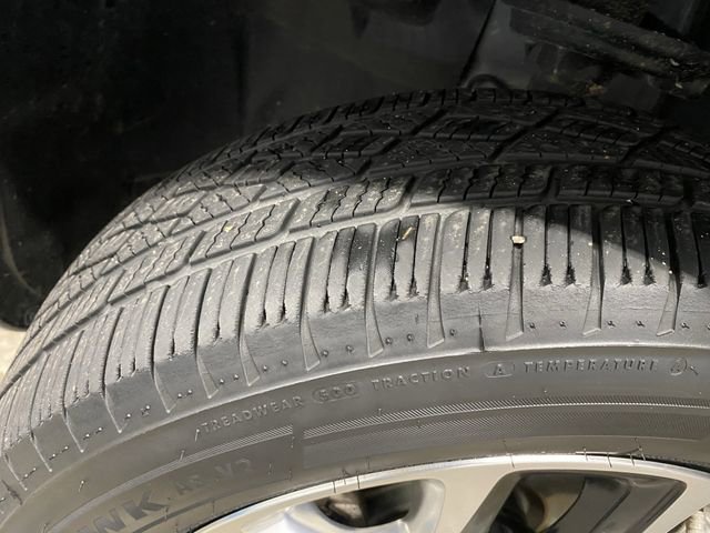 Used 2017 Jeep Compass Trailhawk w/ Safe & Security Group image 37