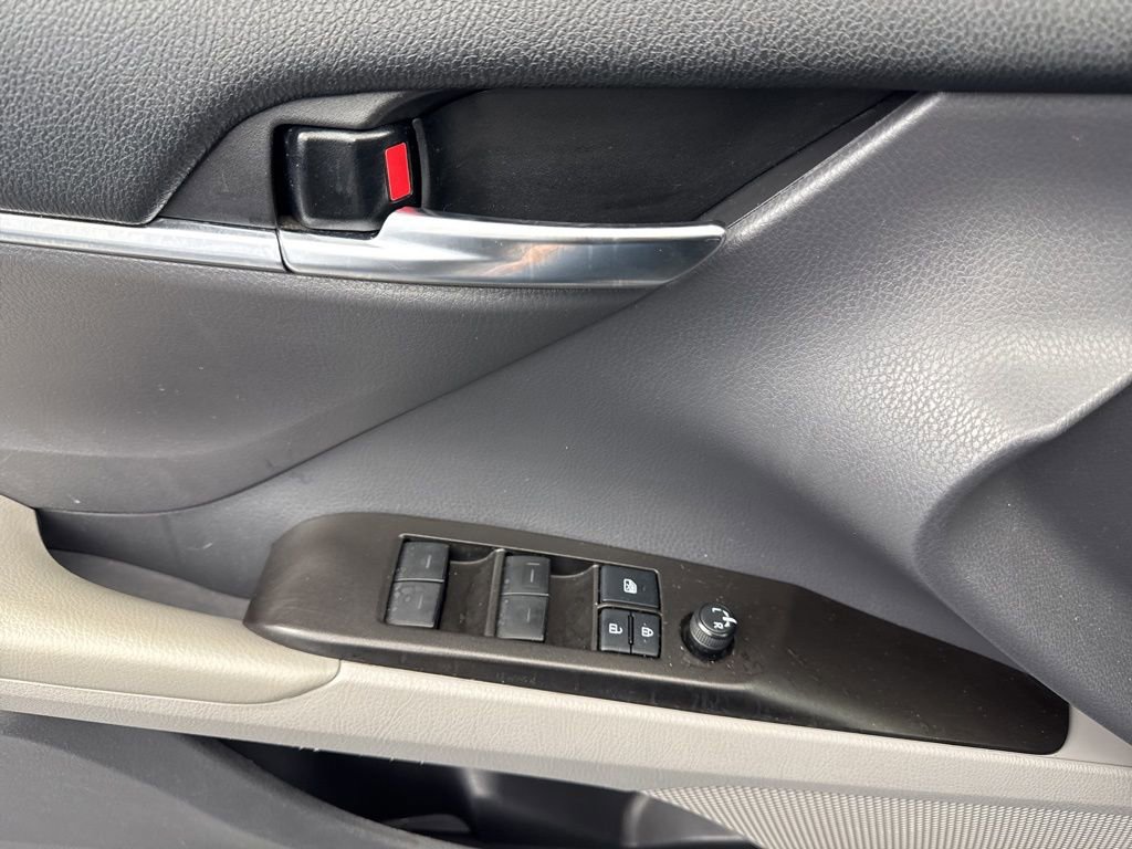 Used 2021 Toyota Camry LE w/ Cold Weather Package AWD/4WD image 28