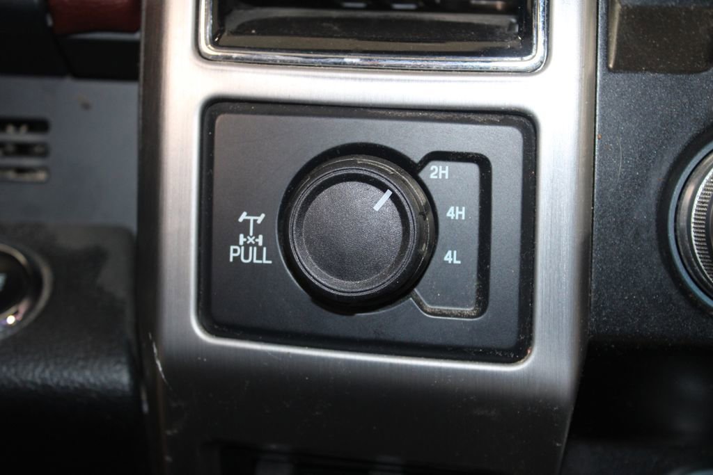 Used 2020 Ford F250 Platinum image 29