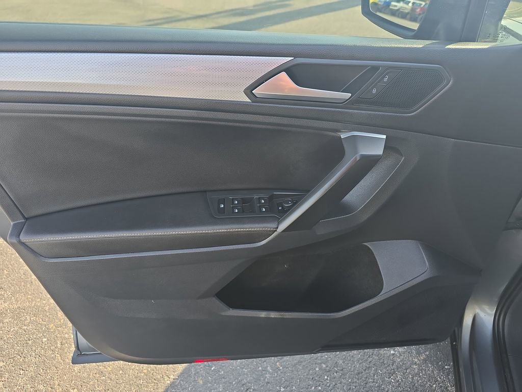 Used 2023 Volkswagen Tiguan S image 21