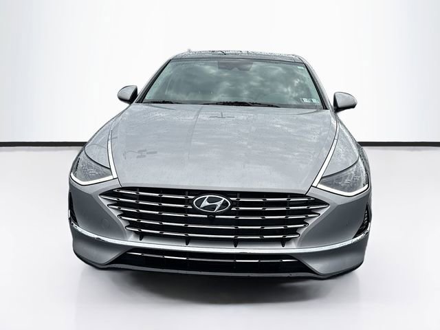Used 2023 Hyundai Sonata Limited FWD image 2