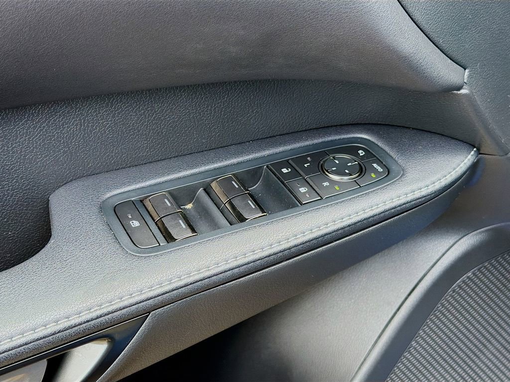 Used 2023 Lexus RX 350 F Sport w/ Accessory Package AWD/4WD image 24