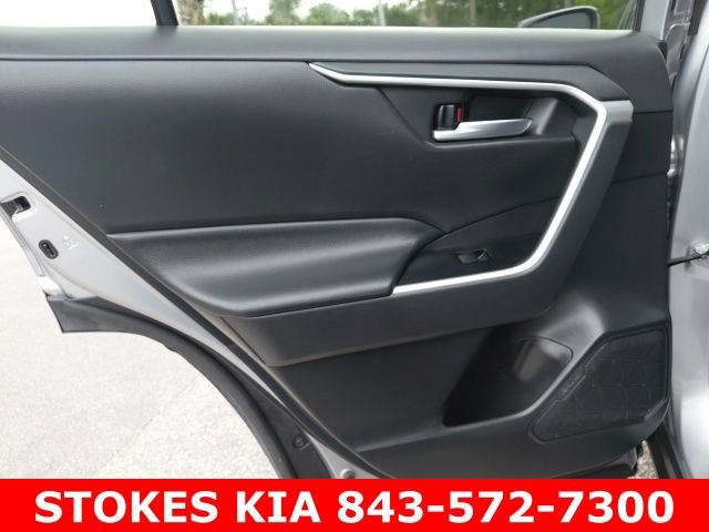 Used 2021 Toyota RAV4 XLE FWD image 23