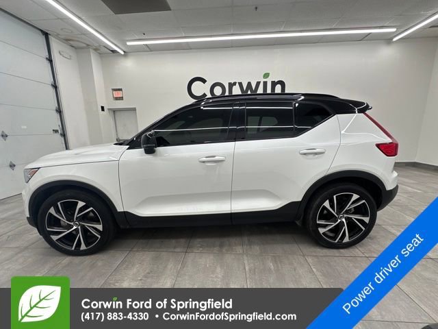 Used 2021 Volvo XC40 T5 R-Design w/ Protection Package Premier video 2