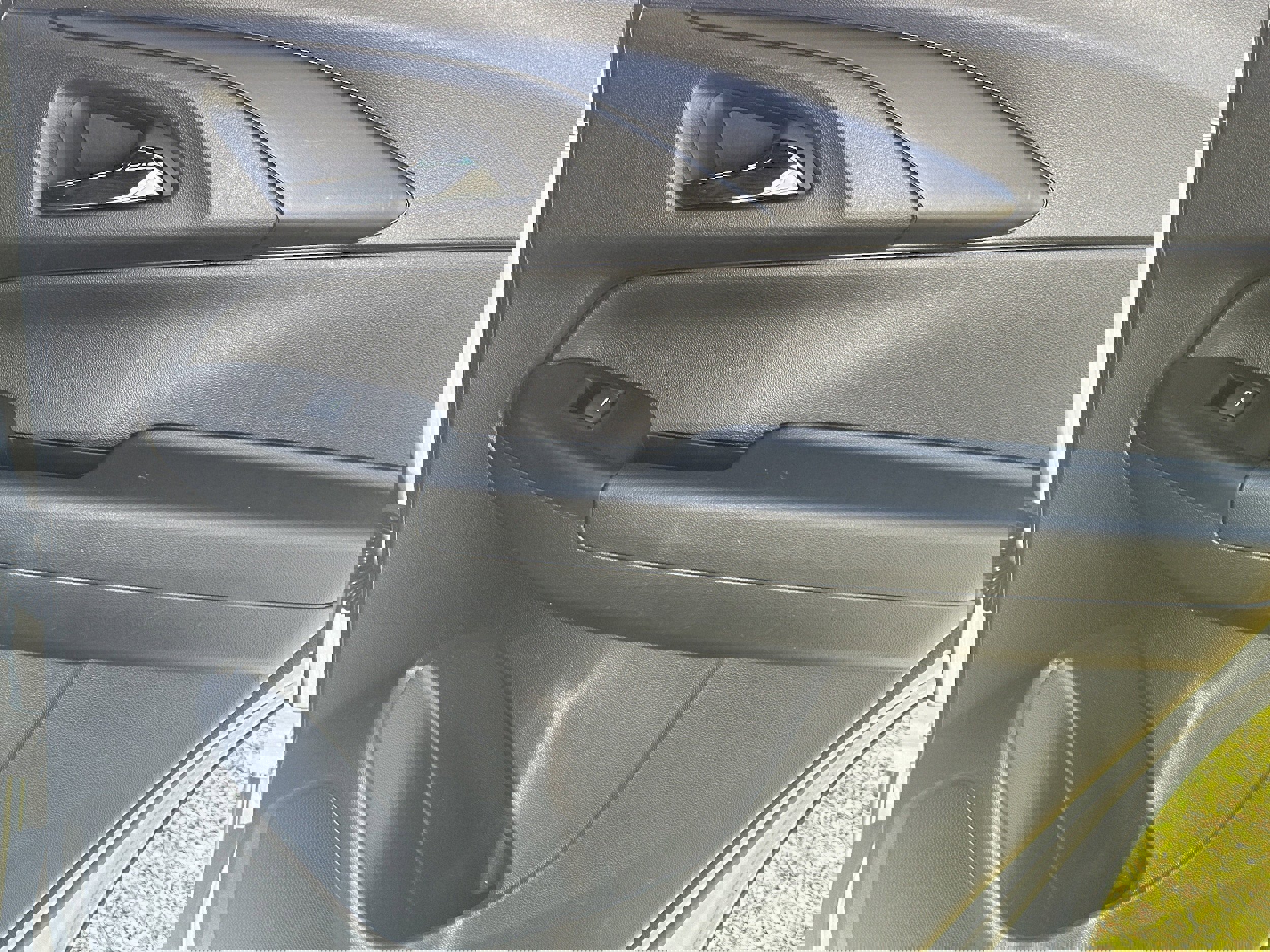 Used 2023 Chevrolet TrailBlazer RS image 16