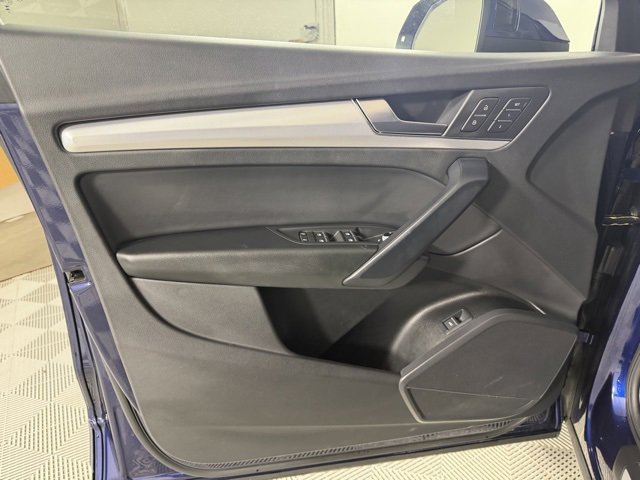 Certified 2025 Audi Q5 2.0T Premium image 20