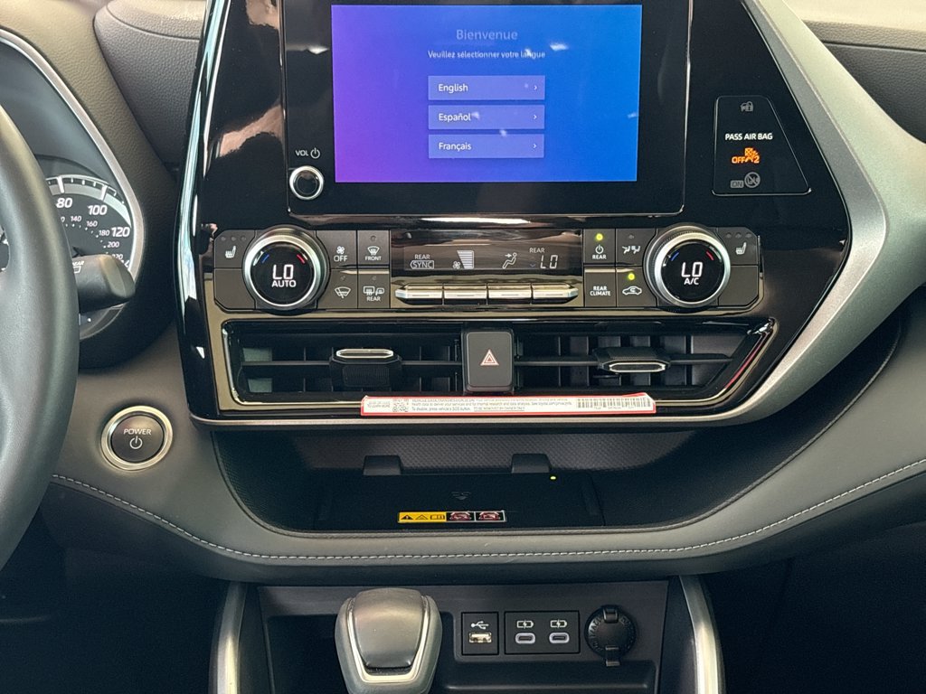 Certified 2026 Toyota Highlander XLE AWD/4WD image 14