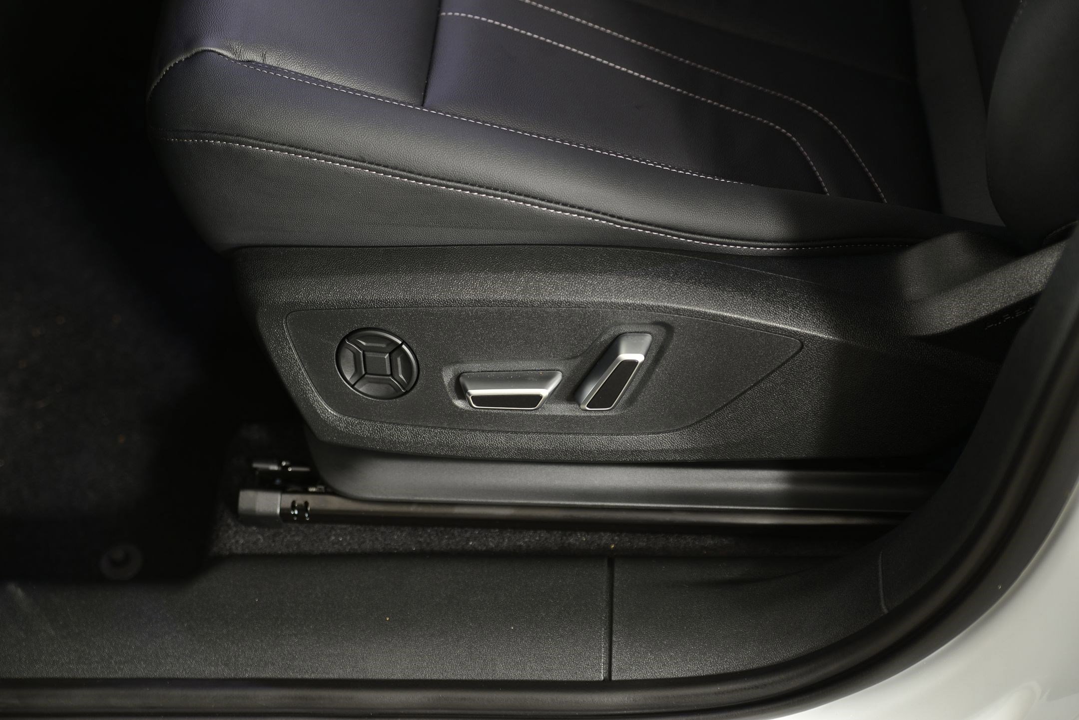 New 2026 Audi Q3 quattro 2.0T image 25