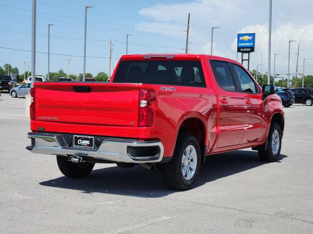 Used 2025 Chevrolet Silverado 1500 LT AWD/4WD image 7