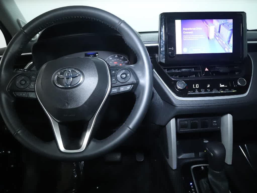 Certified 2024 Toyota Corolla Cross LE w/ Moonroof Package AWD/4WD image 27