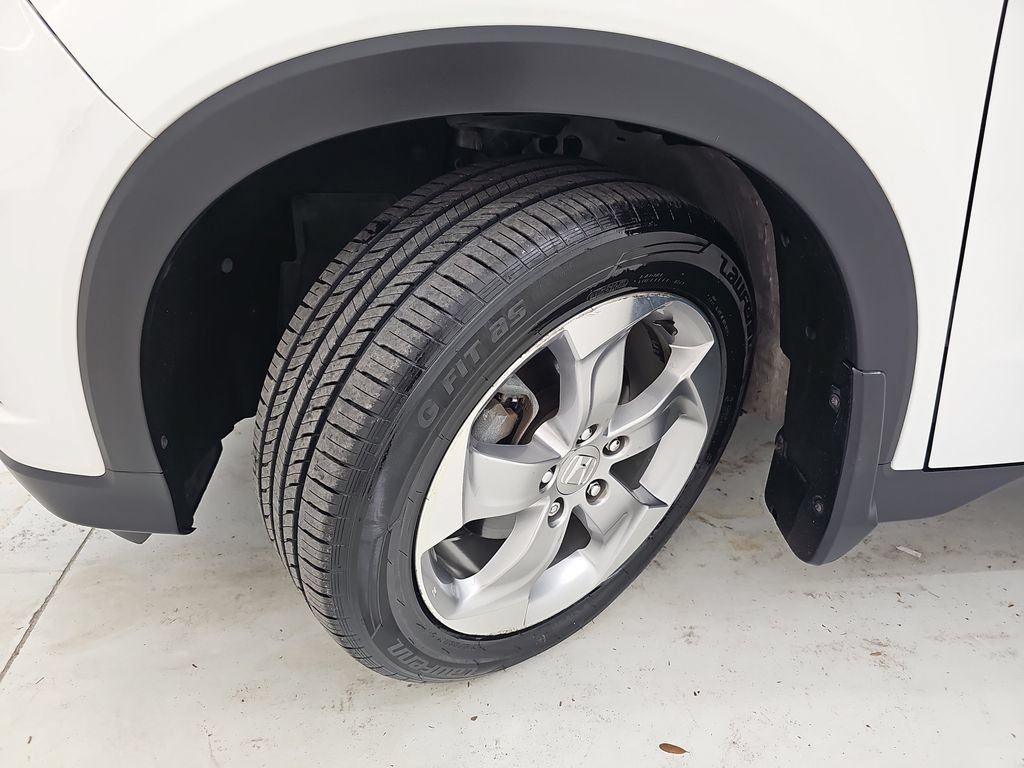 Used 2017 Honda HR-V EX-L image 38