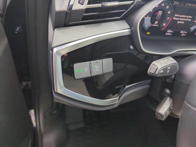 Used 2025 Audi Q3 2.0T Premium AWD/4WD image 29