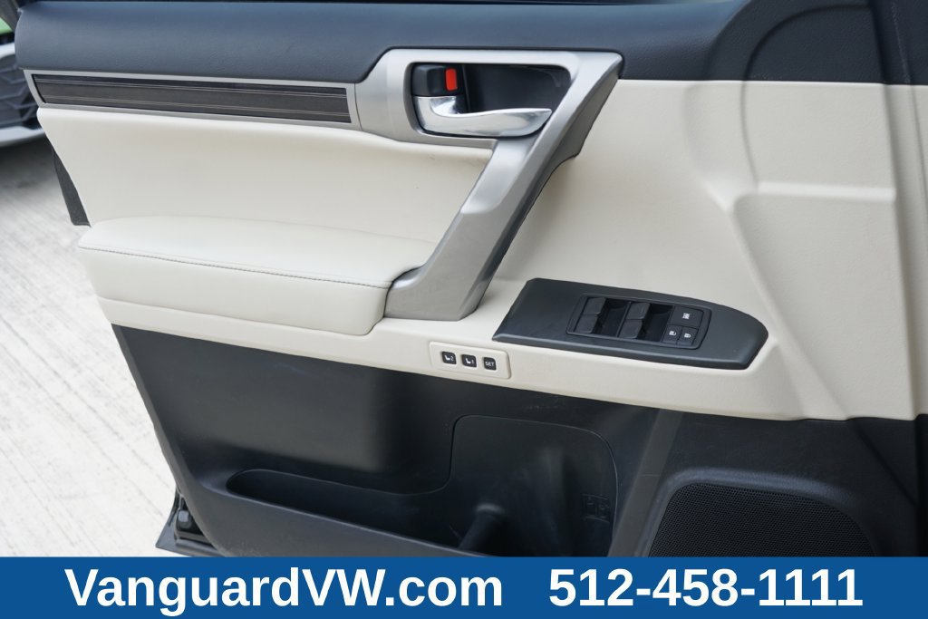 Used 2023 Lexus GX 460 Premium w/ Premium Package AWD/4WD image 17