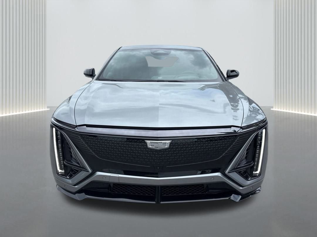 New 2026 Cadillac Lyriq V AWD/4WD image 2