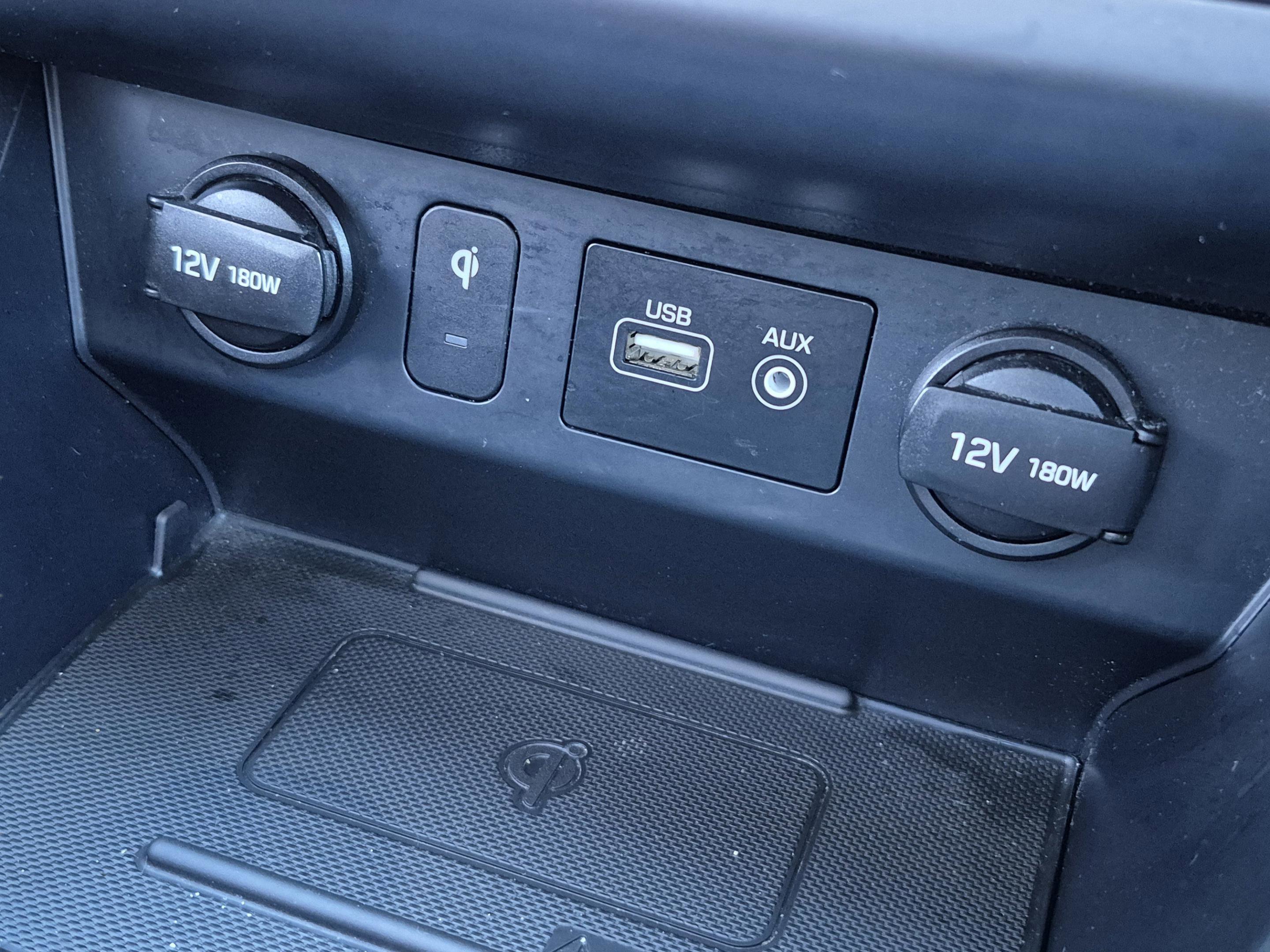 Used 2019 Hyundai Sonata Sport w/ Tech Package 03 FWD image 25