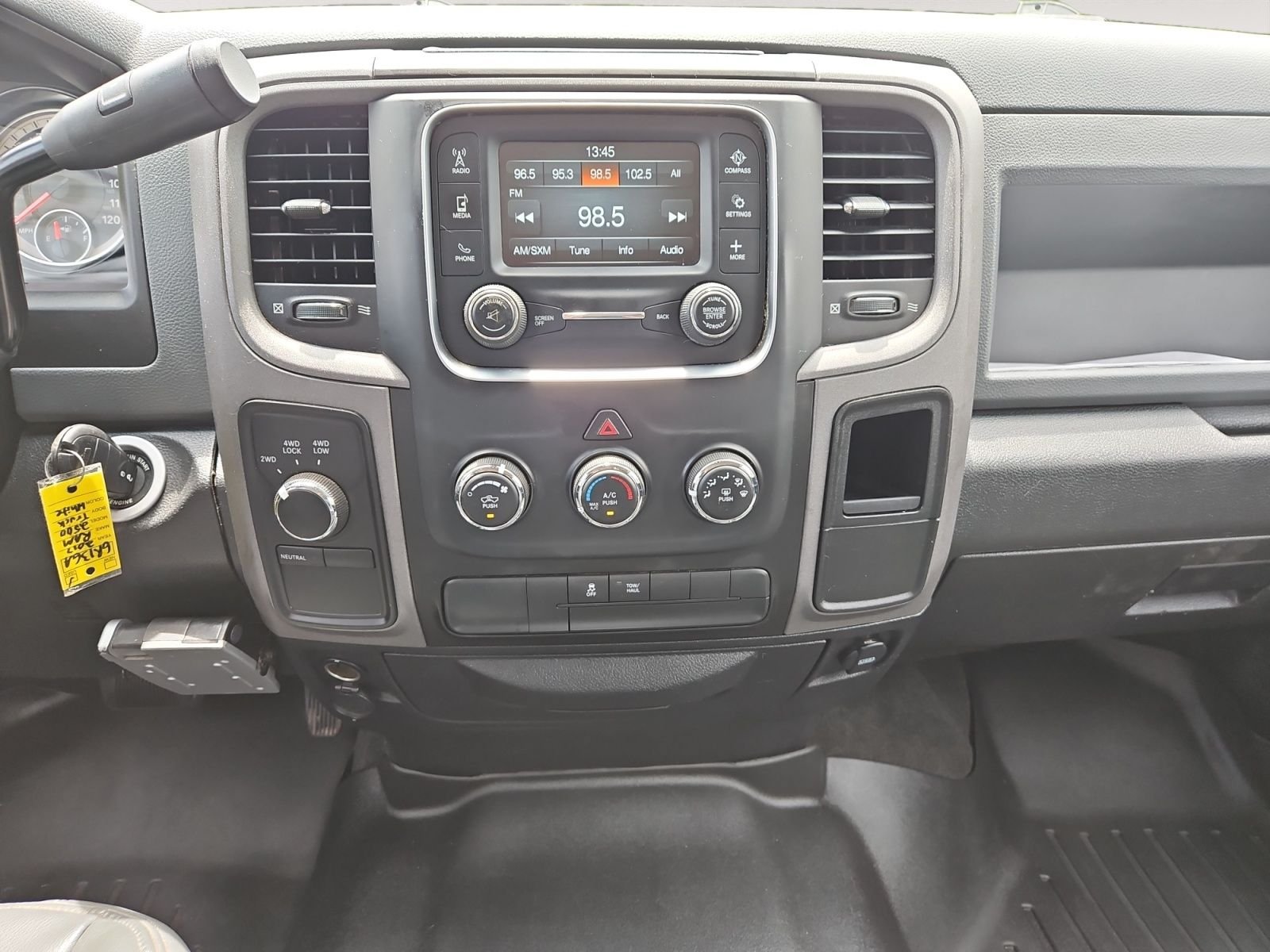 Used 2017 RAM 2500 Tradesman w/ Chrome Appearance Group AWD/4WD image 11